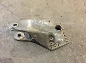 Suport pentru arc pneumatic axa motrică stânga scania 2632 vr 1425375-26