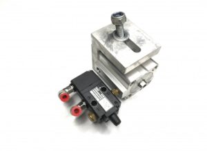 Valvă solenoid scania cu actuator pneumatic 03041302-14