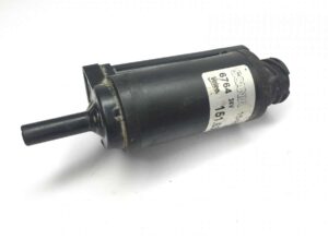 Pompa de spălare parbriz scania 24v 6764 1518504 1 Pompa de spălare parbriz scania 24v 6764 1518504