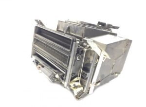 Set radiatoare incalzire/racire cabina cu carcasa volvo 8144577/3175205-11 1 Set radiatoare incalzire/racire cabina cu carcasa volvo 8144577/3175205-11