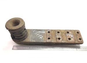 Suport bară stabilizatoare axă motrică jos dreapta volvo 1628059 1 Suport bară stabilizatoare axă motrică jos dreapta volvo 1628059