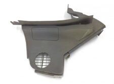 Capac de capăt stânga pentru tablou de bord Mercedes (coduri: 9416890106, A9416890106, 9416890839, A9416890839)