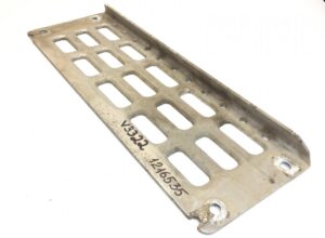 Placă de trepte pentru unitatea de îmbarcare superioară stânga sus volvo v3322 1216535 1 Placă de trepte pentru unitatea de îmbarcare superioară stânga sus volvo v3322 1216535