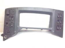 Capac cadru pentru ceas de bord Scania cu butoane integrate 77700001