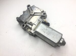 Motor regulator de geam dreapta scania 795814/2 24v 1 Motor regulator de geam dreapta scania 795814/2 24v