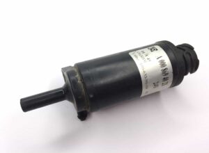 Pompa de spălare parbriz mercedes a0008694021 24v 1 Pompa de spălare parbriz mercedes a0008694021 24v