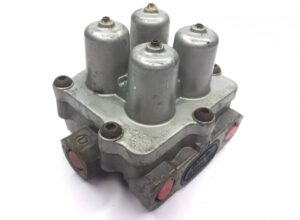 Supapă de protecție cu patru circuite scania - coduri: 1381883, 1431049, 1337904, 1356635, 1505406, 1505399 1 Supapă de protecție cu patru circuite scania – coduri: 1381883, 1431049, 1337904, 1356635, 1505406, 1505399