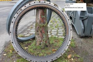 Coroana de rotire pentru liebherr r 922, 94 zähne, durchmesser 95 cm / 120,5 cm 1 Coroana de rotire pentru liebherr r 922, 94 zähne, durchmesser 95 cm / 120,5 cm