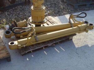 Cilindru și reductor de rotire pentru caterpillar 317