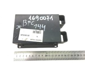 Convertor de tensiune inverter tip 9460 pentru volvo 1690071 bpc 744 1 Convertor de tensiune inverter tip 9460 pentru volvo 1690071 bpc 744