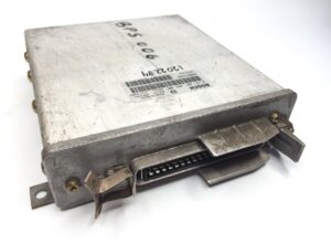 Unitate de control edc bosch pentru volvo (coduri: 3979152, 8113421, 8150396, 8143655, 8119421)