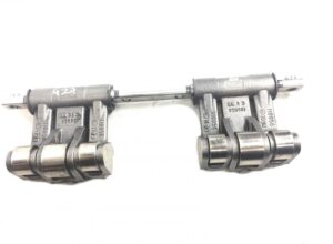 Set tacheți cu role scania – piese de schimb pentru motor 1786174, 1513944, 1786173, 1786146, 1778649, 1513107, 1513105, 1423852 1 Set tacheți cu role scania – piese de schimb pentru motor 1786174, 1513944, 1786173, 1786146, 1778649, 1513107, 1513105, 1423852