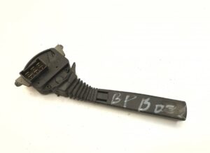 Comutator ștergătoare de parbriz volvo 8157723/1594543 1 Comutator ștergătoare de parbriz volvo 8157723/1594543