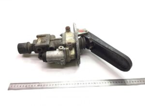 Supapă principală de frână cu pedala volvo 3028742 158810 1518811r