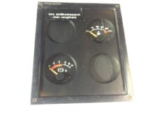 Ceas de bord Volvo cu indicatori multipli 1197557-110008334003-1608836-70306966