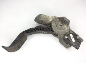 Pedală de accelerație cu senzor de poziție pentru daf (coduri: 1376023, 1601581, 1879729, 1737503, 1879728, 1959533, 1376024) 1 Pedală de accelerație cu senzor de poziție pentru daf (coduri: 1376023, 1601581, 1879729, 1737503, 1879728, 1959533, 1376024)