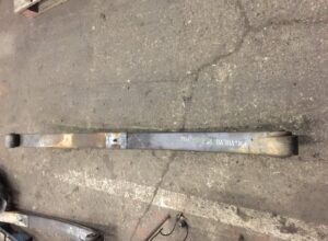 Arc lamelă axă față stânga volvo 257930 1 Arc lamelă axă față stânga volvo 257930