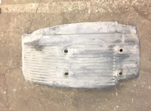 Apărător noroi axa față stânga volvo 20372064 1 Apărător noroi axa față stânga volvo 20372064
