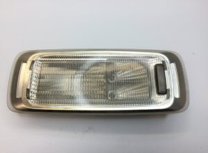 Lampă de interior volvo 82066220 82368365 1 Lampă de interior volvo 82066220 82368365