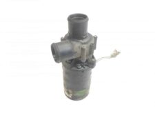 Pompa de circulație lichid de răcire pentru Volvo 301369227