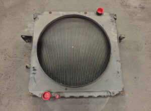 Radiator auto man 8506016004 / 8106016004 / 81061016780 1 Radiator auto man 8506016004 / 8106016004 / 81061016780