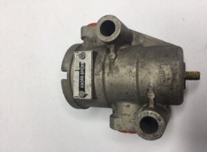 Regulator de presiune aer knorr-brems scania 2250738 475944-26 1 Regulator de presiune aer knorr-brems scania 2250738 475944-26