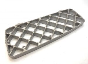 Placă treaptă stânga sus scania 1535048, 1805447 1 Placă treaptă stânga sus scania 1535048, 1805447