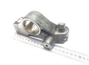 Braț culbutor supapă de evacuare renault/volvo 20749290 21023377 21132207 22004720 85000608 85013535 7422004720 7421132207 85000346 85003156 20571251 20397755