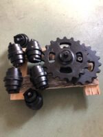 Set de Role de Rulare și Roată Dințată pentru Miniexcavator Schaeff HR32-11