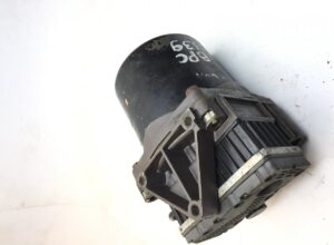 Uscător de aer pentru volvo - coduri 70313308, 85000864, 3194899, 9517283, 9957313 1 Uscător de aer pentru volvo – coduri 70313308, 85000864, 3194899, 9517283, 9957313