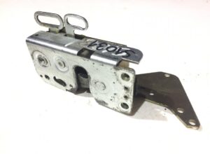 Încuietoare ușă dreapta scania cod 1867659/1789318/1940921