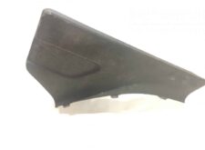 Capac plastic între cabină și apărător de noroi spate dreapta Scania