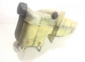 Rezervor de expansiune pentru camioane scania – coduri: 2401668, 1894478, 1370707, 1849428, 1855164, 1421090, 1492421, 1511775, 1765735, 1882239, 2645260, 1385966