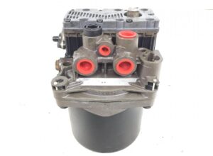 Uscător de aer volvo 70313304 - 3194898 - 9957312-28 1 Uscător de aer volvo 70313304 – 3194898 – 9957312-28