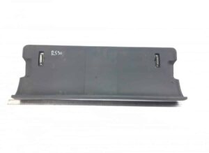 Capac din plastic pentru bord renault r530 5010515576 1 Capac din plastic pentru bord renault r530 5010515576