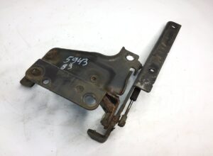 Balama inferioară deflector grilă dreapta scania 5943-83