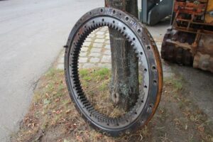 Coroană de rotire pentru excavator case 788 lc-12 1 Coroană de rotire pentru excavator case 788 lc-12