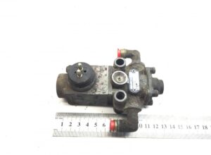 Supapă solenoid scania 1335961 500005186 5010135774 98465149 1934980 8133302 1505432 n2509990040 3127660 a6644297082 6644297082