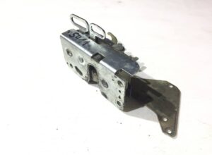Încuietoare ușă dreapta scania metalică 1 Încuietoare ușă dreapta scania metalică