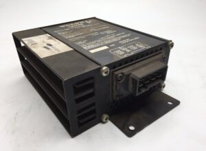 Convertor de tensiune volvo 20427985 1 Convertor de tensiune volvo 20427985