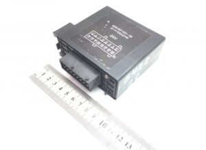 Releu lumini de pericol scania 24v adn 007 431-02 1 Releu lumini de pericol scania 24v adn 007 431-02