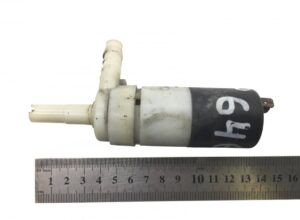 Pompa de spălare parbriz volvo 20504857 / 81264856029 / 88264856005 / 4823997 / 5000953754 / 0008605426 / 0008604726 / 0008602826 / 8126485-6029 / 8826485-6005 / a0008605426 / a0008604726