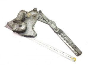 Ansamblu regulator de geam stânga pentru scania 1406613 376673 336979 1406615 396827 1 Ansamblu regulator de geam stânga pentru scania 1406613 376673 336979 1406615 396827