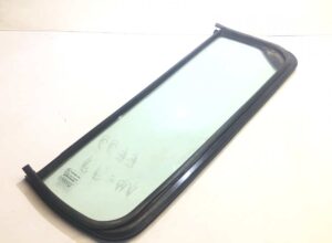 Fereastră dreapta mică pentru ușă daf 1676966, 1915978 1 Fereastră dreapta mică pentru ușă daf 1676966, 1915978