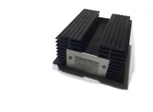 Convertor de tensiune c-8 24v/12v dc max. 8a anodi