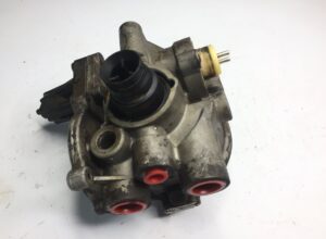 Uscător de aer volvo - piesa 1505967 1 Uscător de aer volvo – piesa 1505967