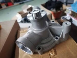 Pompa de apă pentru motor deutz bf4m1013e 1 Pompa de apă pentru motor deutz bf4m1013e