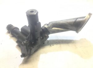 Pompa de ulei de motor renault - coduri 5200528215, 5001867931, 5010284933 1 Pompa de ulei de motor renault – coduri 5200528215, 5001867931, 5010284933