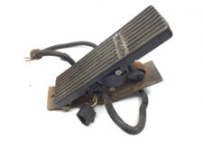 Pedală de accelerație cu senzor de poziție pentru Volvo, coduri 9956858, 20723427, 3092815