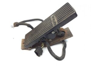 Pedală de accelerație cu senzor de poziție pentru volvo, coduri 9956858, 20723427, 3092815